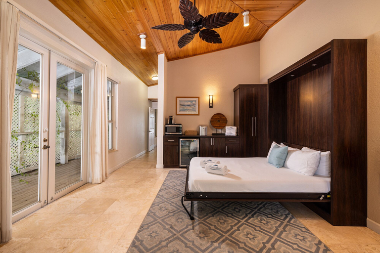 Bedroom 3, Dolphin Point Villas, Monroe