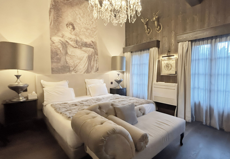 Bedroom 3, Chalet Hotel le Castel, Haute-Savoie