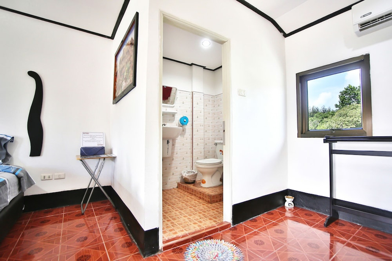 Bathroom 4, Lotus Friendly Hotel, Ko Samui