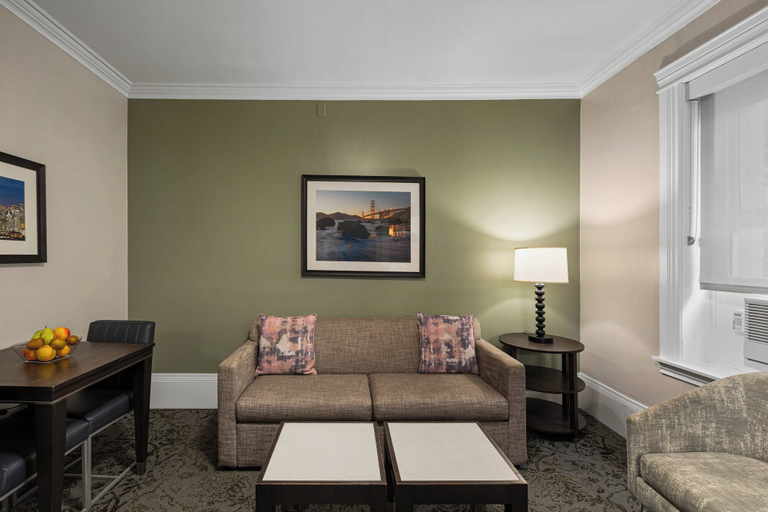 Others 5, WorldMark San Francisco, San Francisco