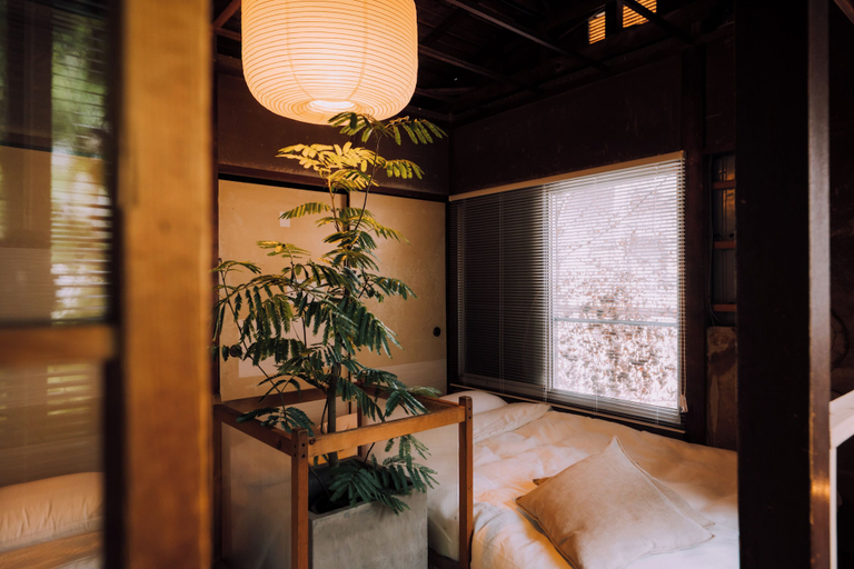 Room 2, Ivy Place Harajuku Urban Steel Teahouse, Shibuya