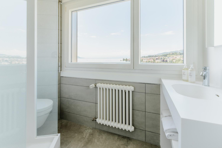Bathroom 5, Hotel Mona, Pays-d'Enhaut