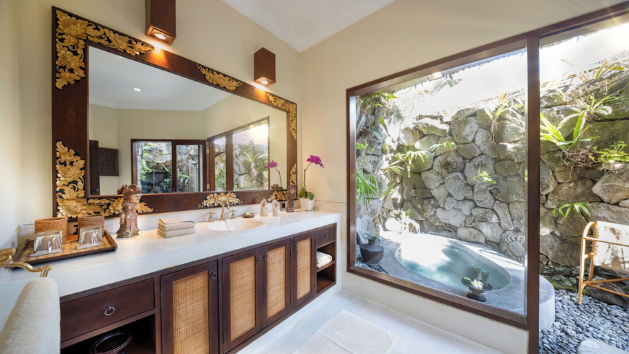 Bathroom 5, Villa Cemara, Denpasar