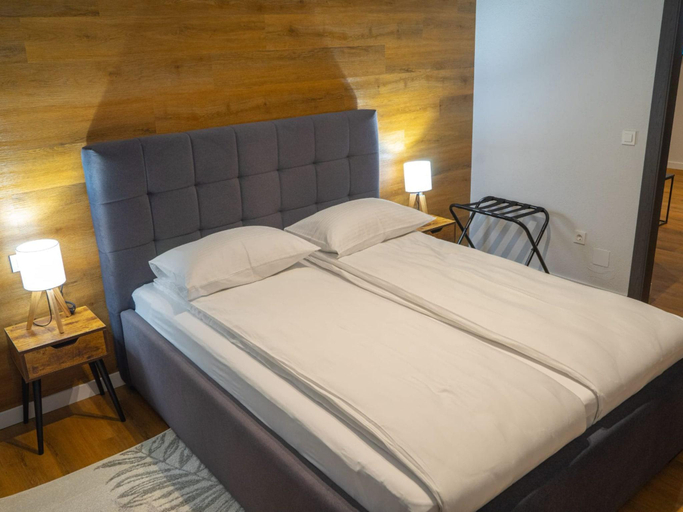 Bedroom 3, Apartments Neli, Okrug