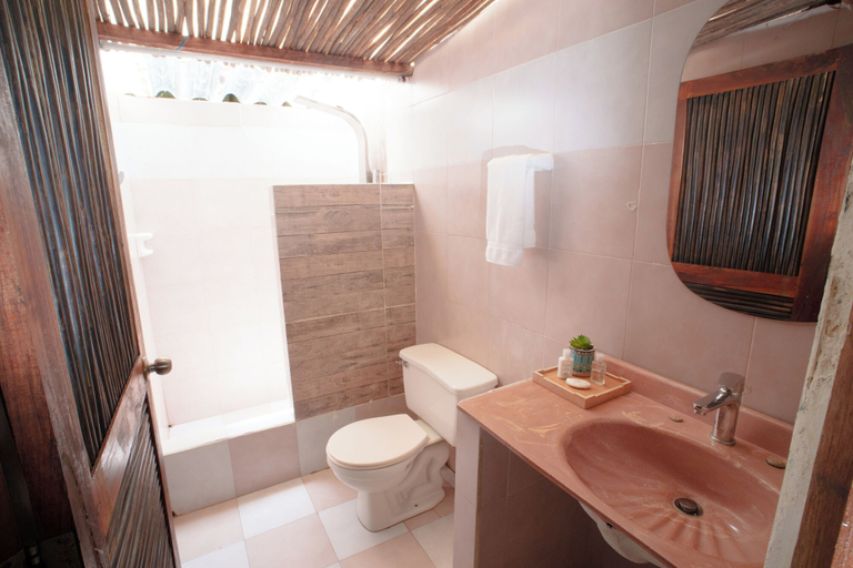 Bathroom 4, HOTEL ISLA MULATA, Cartagena de Indias