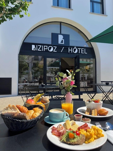 Food & Drinks 5, BIZIPOZ HOTEL, Pyrénées-Atlantiques