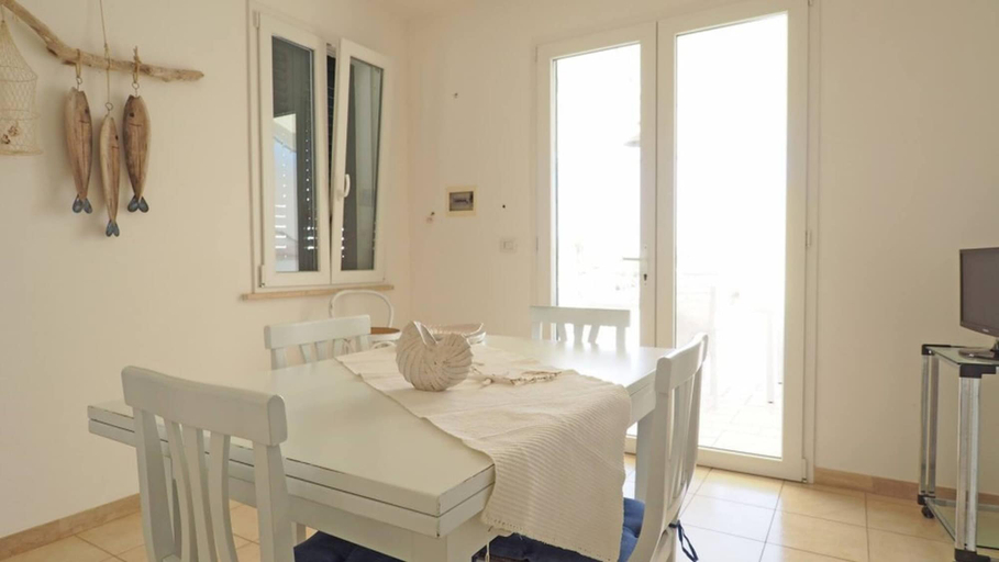 Room 4, VILLA DEL MARE 1 in Torre San Giovanni, Lecce