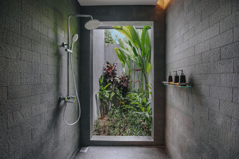 Bathroom 3, Le Ciello Resort Canggu Batu Bolong, Badung