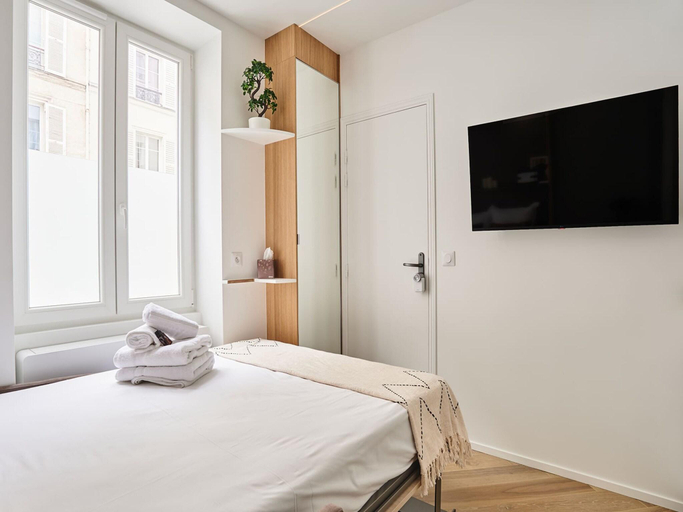3, Superb AC Studio Eiffel Tower/champ de Mars, Paris