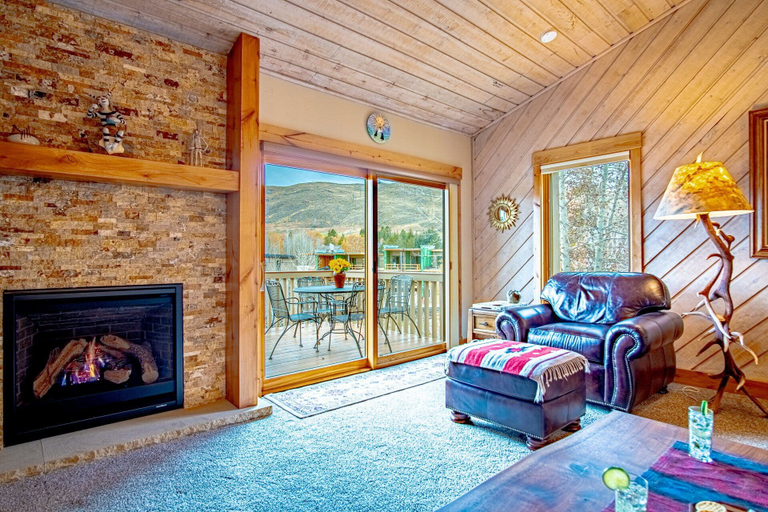 View from room, Elkhorn Ridge Condo + Free Resort Amenities, Blaine