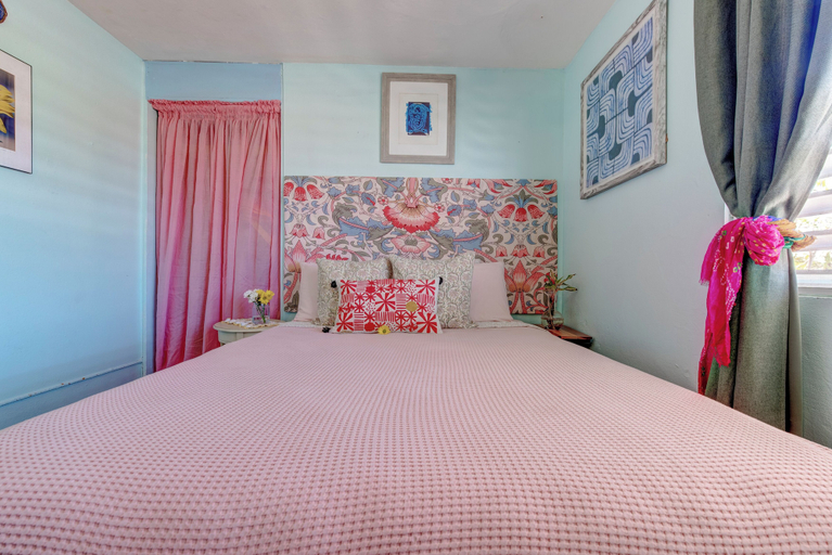 Bedroom 3, LoveSoulBeautiful