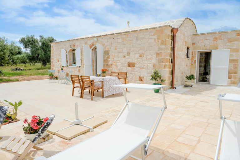 Room 5, Trullo Delori, Brindisi