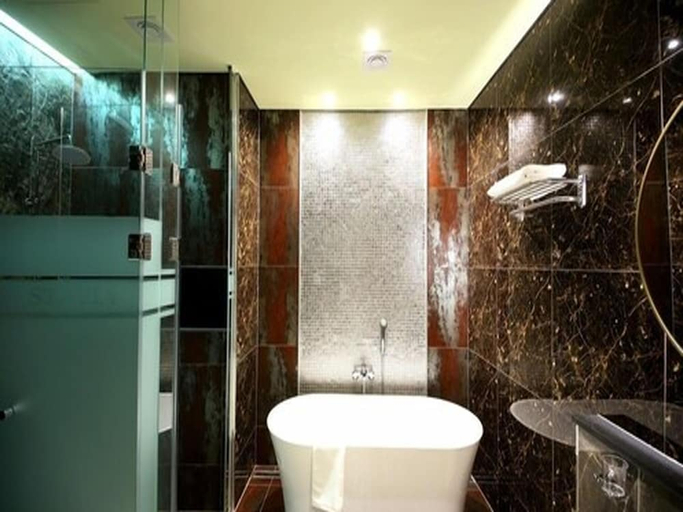Bathroom 3, Stavia Hotel, Gimpo