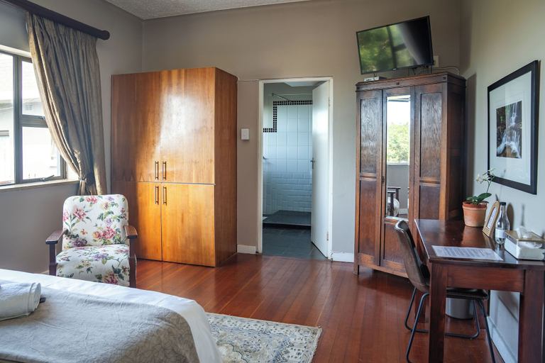 Bedroom 3, Harewood Lodge, Buffalo City