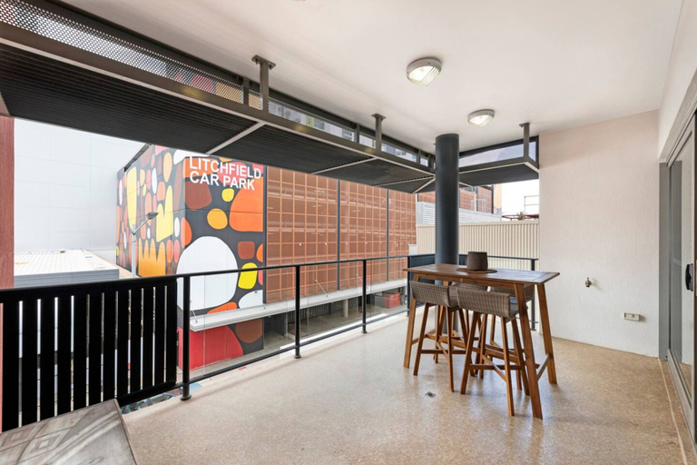 Room 4, Zen City-venture Balcony Dining - Cozy - CBD, Darwin