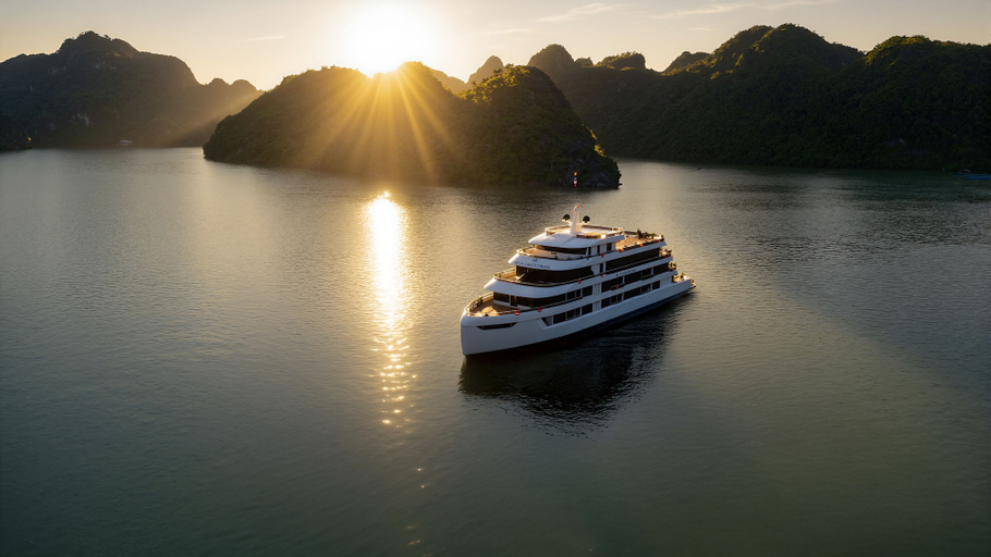 Exterior, Aqua Luxury Cruise, Hạ Long