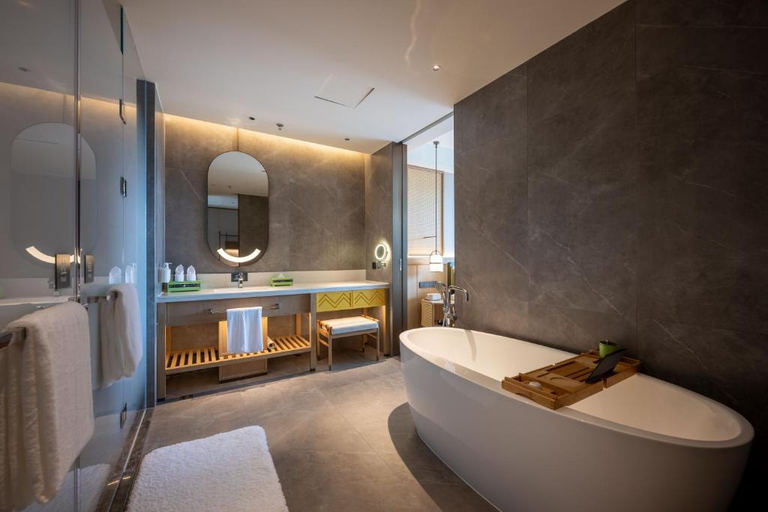 Hallway 4, Holiday Inn PU'ER JINGMAI by IHG, Pu'er