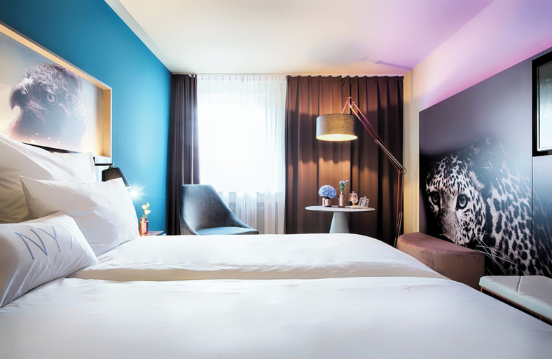 Bedroom 5, NYX Hotel Mannheim by Leonardo Hotels, Mannheim