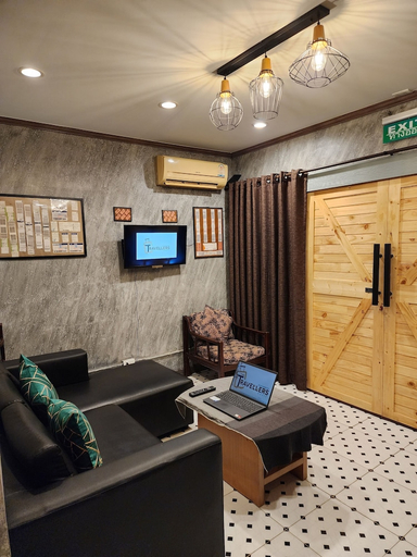 Others 4, The Travellers House - Pet Friendly Accommodation, Saphan Sung