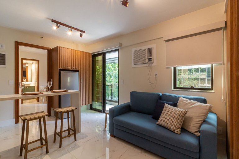 Room 4, 6 Minutes From Leblon Beach Gsm103, Rio de Janeiro