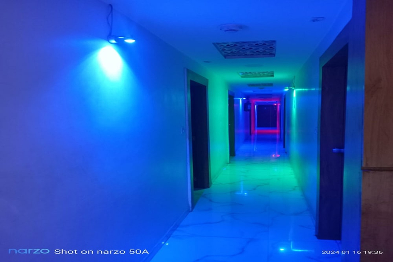 Public Area 3, Hotel Sunrise Inn, Ahmadabad