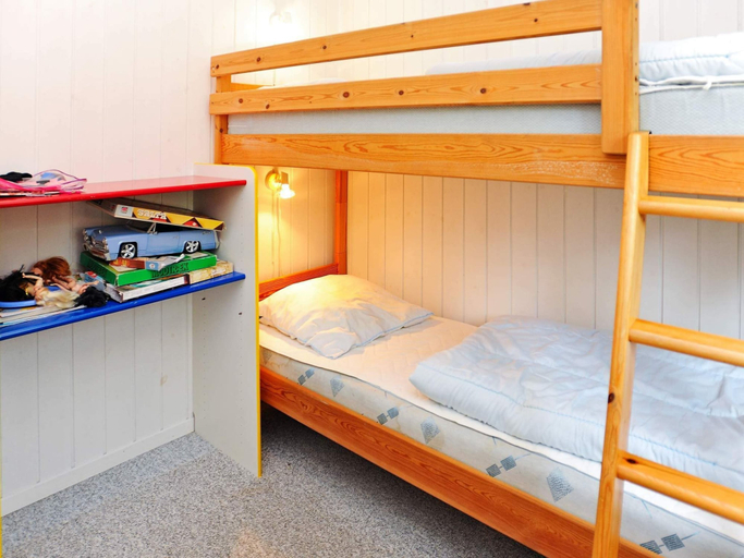 Bedroom 2, 8 Person Holiday Home in Humble, Langeland