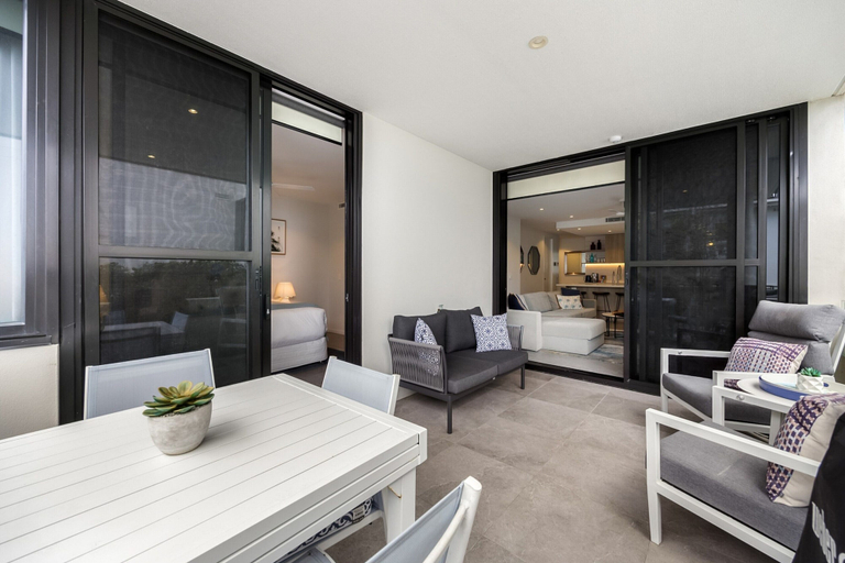 Living room 4, Coastal Bliss: 3-bedroom Retreat With Pool, Maroochy - Coastal North