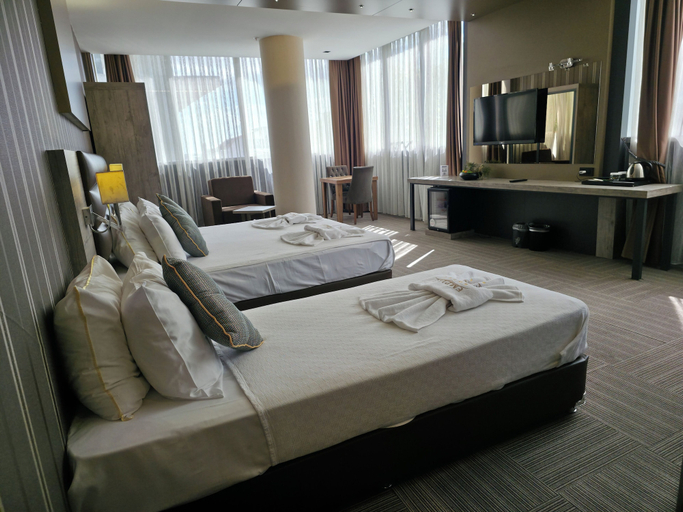 Bedroom 3, Empire Hotel İstanbul, Beylikduzu