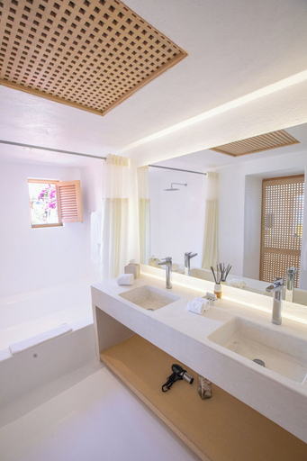 Bathroom 4, Casitas in Careyes, La Huerta
