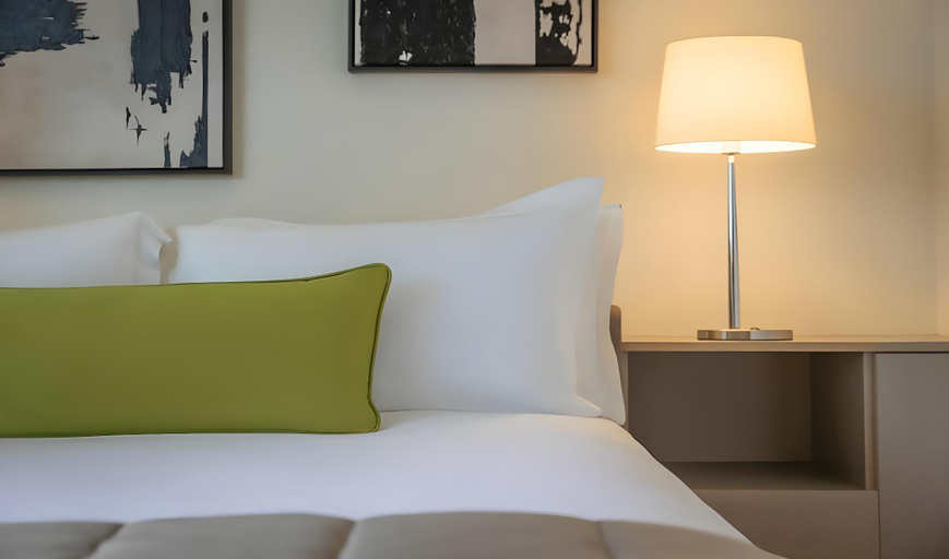 Bedroom 3, The Gibson Hotel An Ascend Hotel Collection Member, Dublin