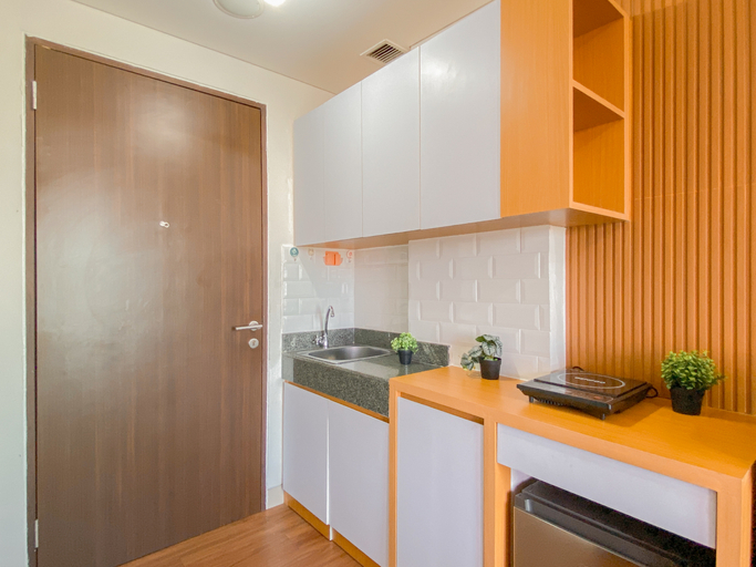 Others 4, Orange Style Studio at Transpark Cibubur Apartment By Travelio, Depok