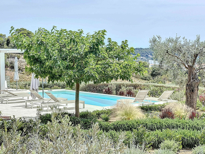 Room 3, Modern VIP Villa 100 Privacy Stunning Views, Peloponnese