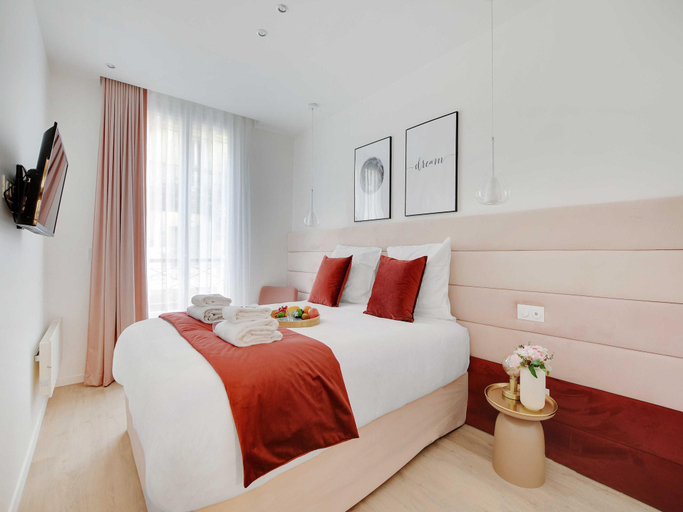 Bedroom 2, Charming apartment - 2BR/6P -In the heart of Paris, Paris