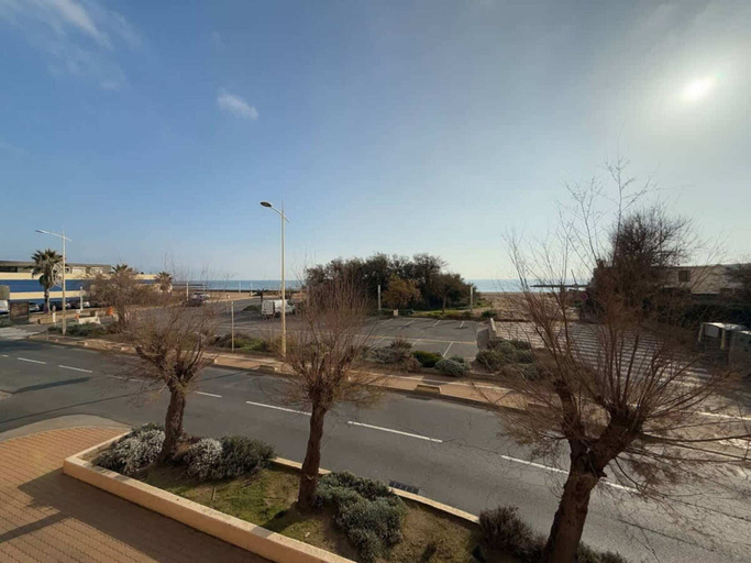 View from property 4, Modern Apartment With Sea View Valras, Hérault