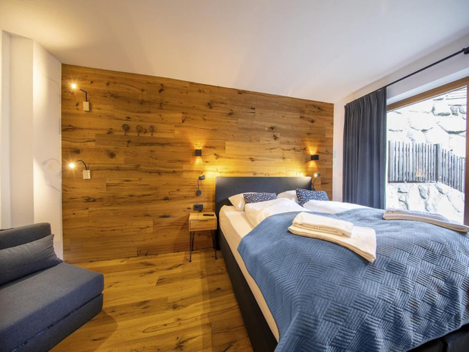 Bedroom 2, Chalet in Neukirchen by the Ski Area, Zell am See