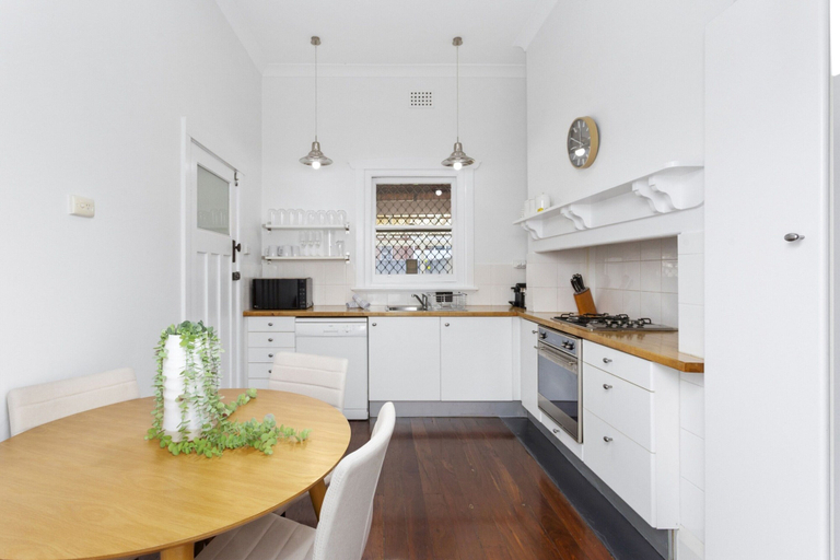 Private kitchen 2, Elegant Art Semi Detached 2-bed Home, Perth