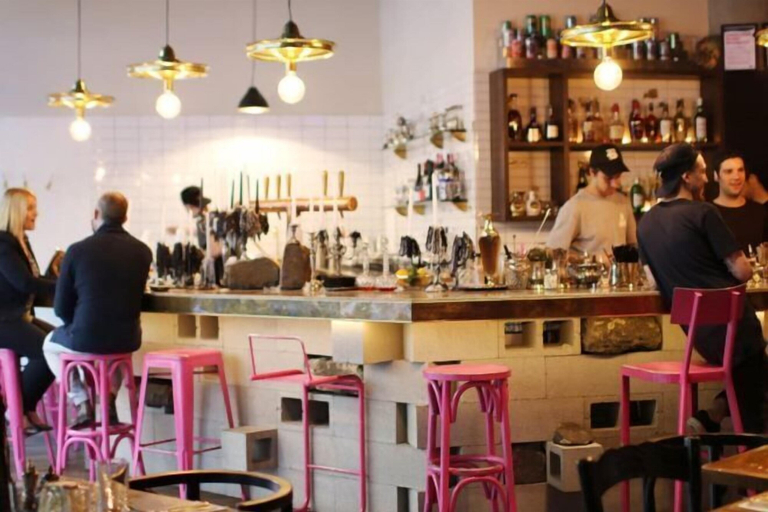 Bar (on property), Luxe 2BR Retreat POOL, GYM & PARKING South Yarra, Melbourne