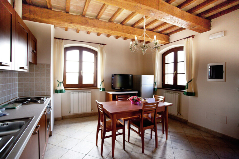 Private kitchen 2, Villa in Cannara With Assisi Views, Perugia