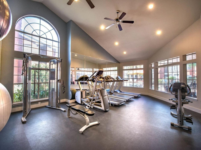 Fitness facility, Medical Center 2BR With Resort Amenities, Houston