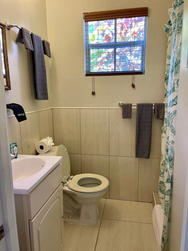 Bathroom 3, Dawsons Hideaway