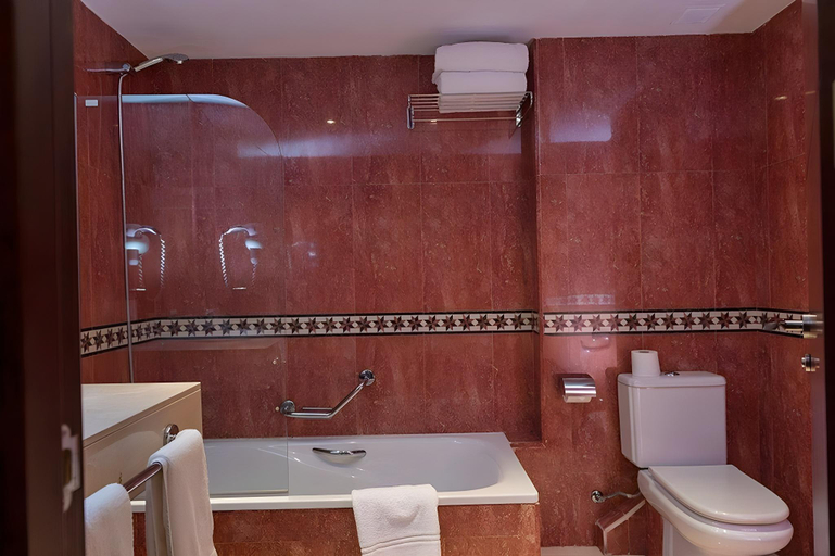 Bathroom 4, Palacio Valderrabanos, Ávila