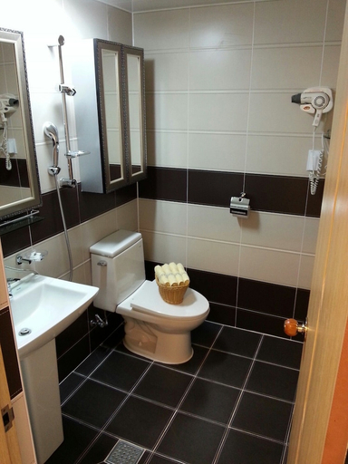 Bathroom 2, Namhae German Village Neuhaus in Korea, Namhae