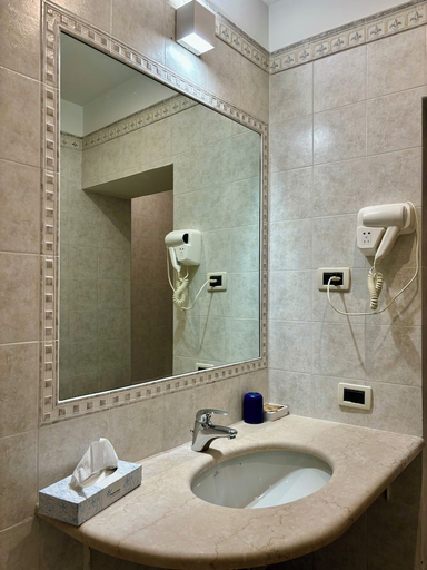 Bathroom 3, Locanda del Ghetto, Venezia