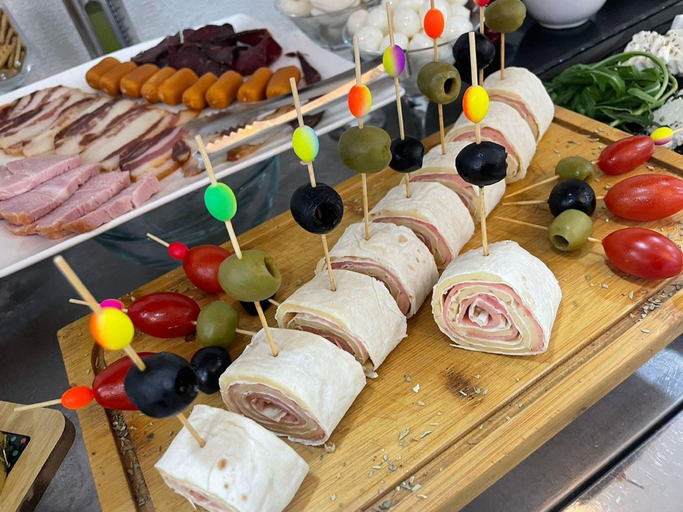 Food & Drinks 5, Maris Hotel baku, Baku