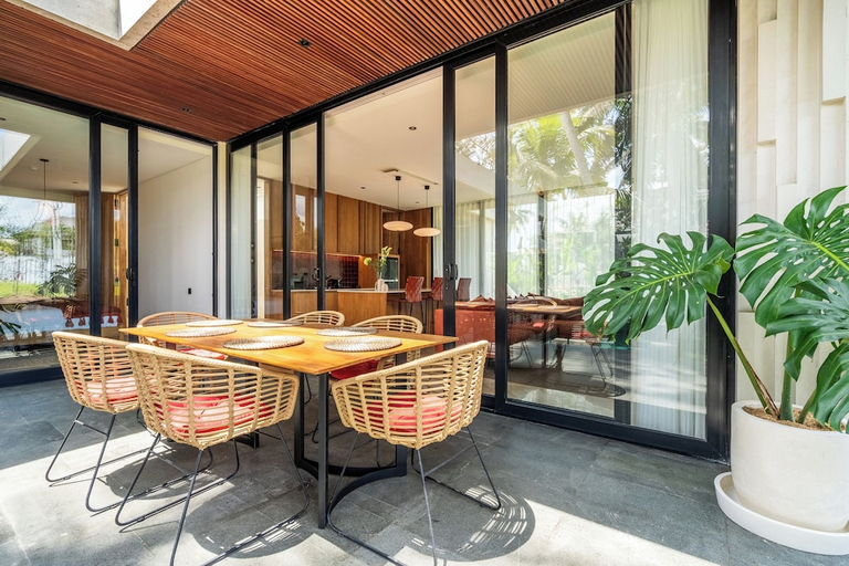 Food & Drinks, Happiness Villa 7 – Luxe Living Amid Rice Fields & Tranquility, Gianyar