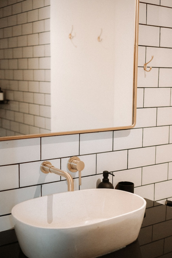Bathroom 4, Porter Boutique Hotel & Lifestyle, Lombok