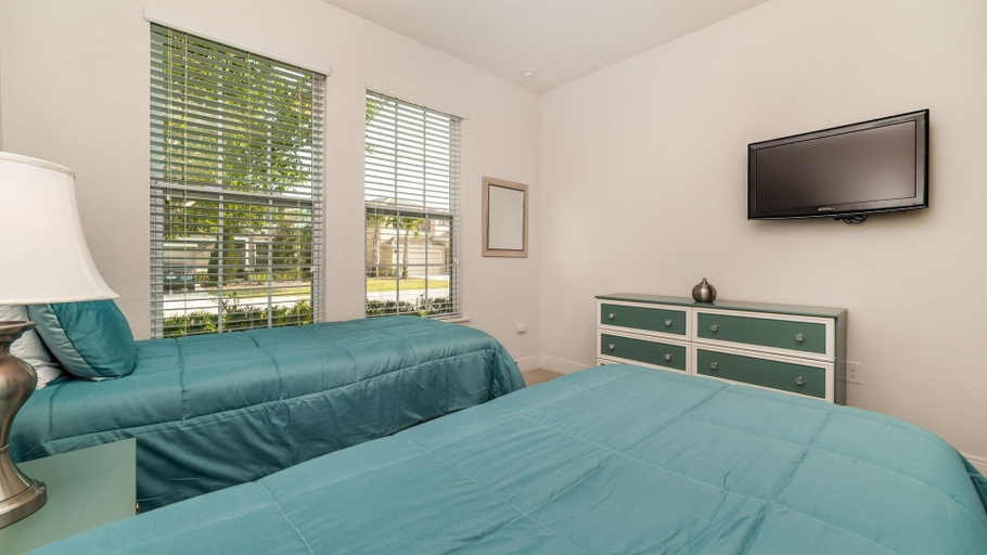 Room 3, Solterra Resort 5 Bedroom Pool Home Pet Friendly 5 Home, Polk