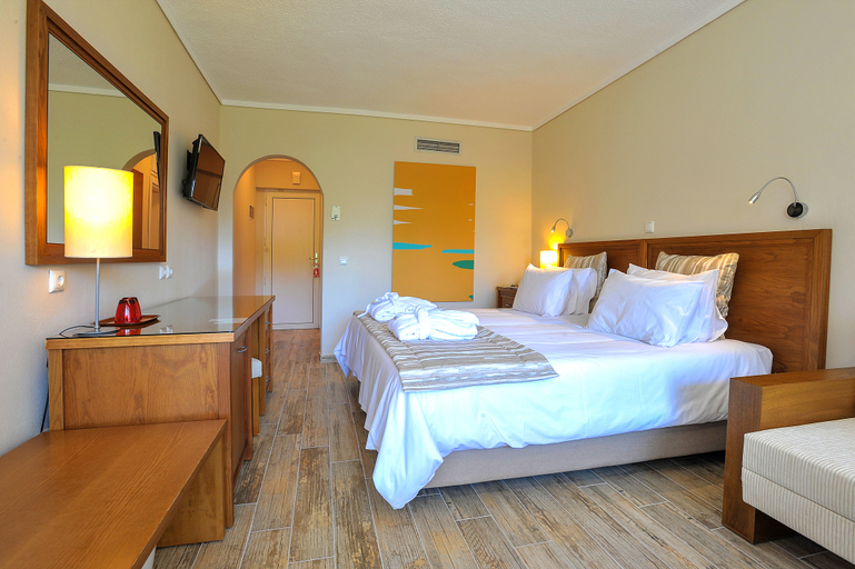 Bedroom 3, Canvas by Mitsis Alexander the Great, Central Macedonia