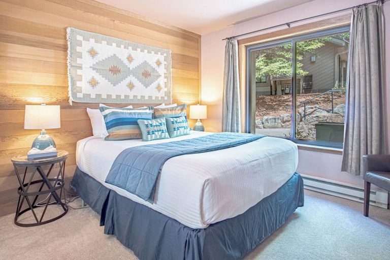 Bedroom 3, Snow Creek 1557 - Pool & Hot Tub + Ski-in/ski-out, Blaine