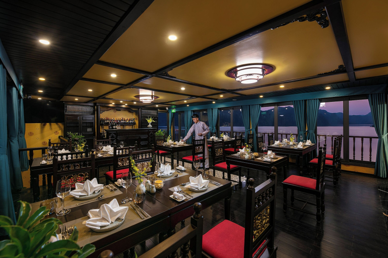 Food & Drinks 4, Nostalgia Halong Cruise, Hạ Long